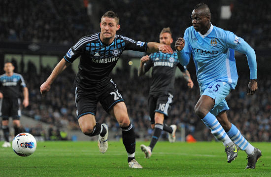 科尔:库明加现在只能做定点投篮还不能做其他训练,短期内无法复出.